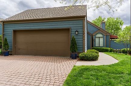 1st image of 321 Seaport Cir