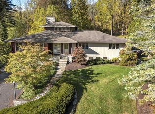 12 Gayle Rd, Skaneateles, NY 13152