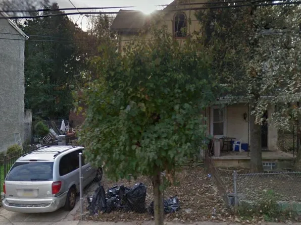 4931 Wakefield St, Philadelphia, PA 19144