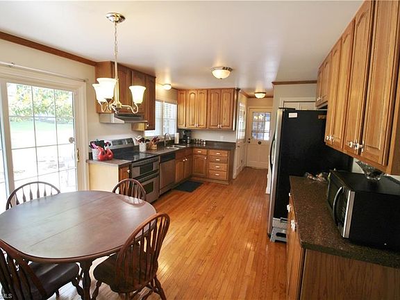 5th image of 4104 Haddon Dr