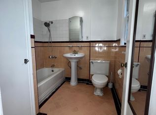 1100 Rhinette Ave #1106, Burlingame, CA 94010