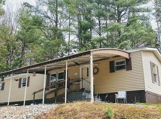 17 Colonial Ln, Winchendon, MA 01475