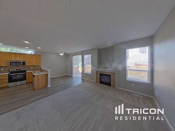 4th image of 1121 SE Clark Ave