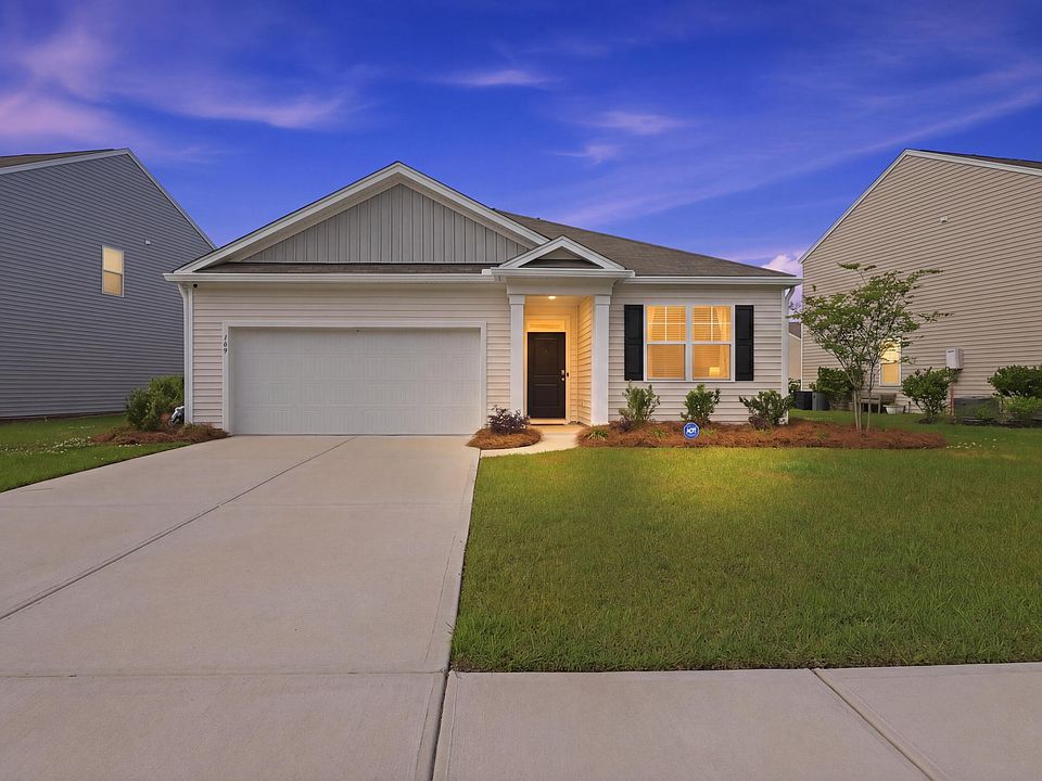 1st image of 140 Lagoona Dr