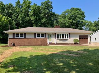 1202 Boyer Rd, Erie, PA 16511