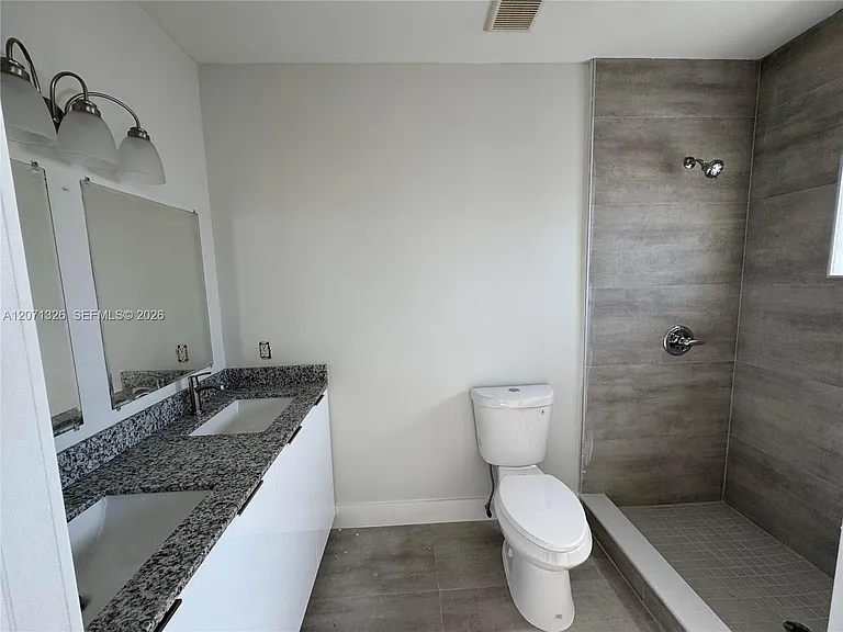 5736 Tyler St — Photo 17