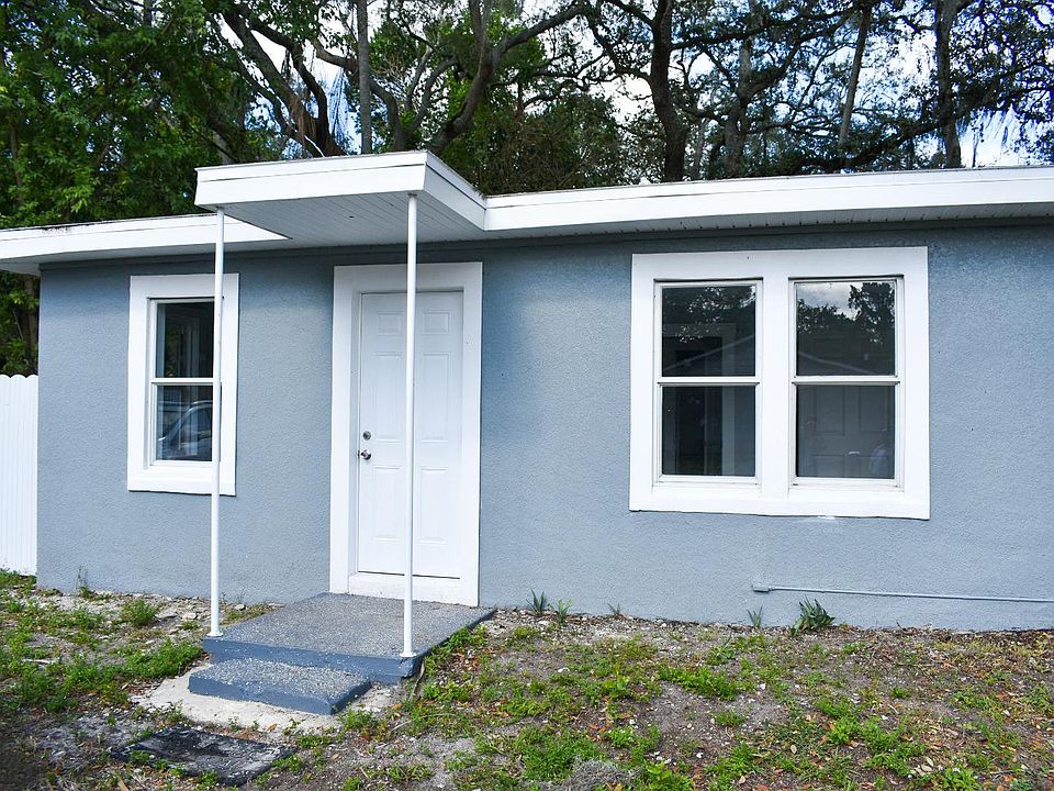 1st image of 926 E Poinsettia Ave