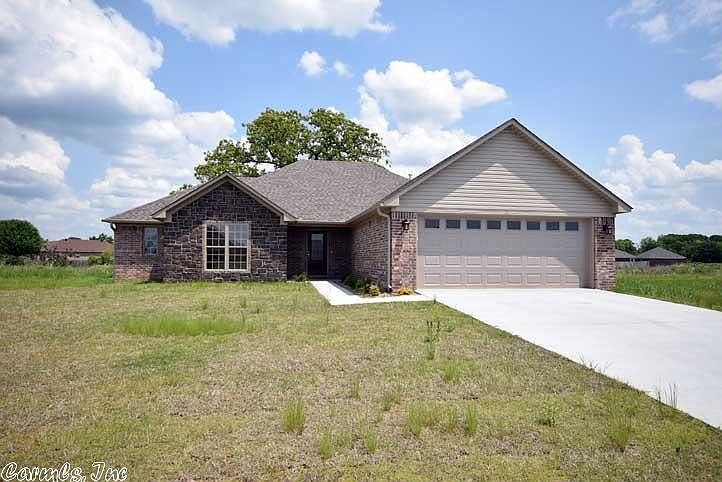 1st image of 76 Dove Ln