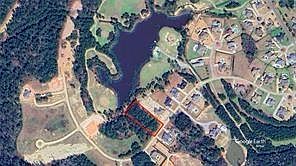 2nd image of 484 S Fairway Dr