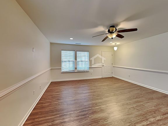 3rd image of 15721 Lakepoint Forest Dr