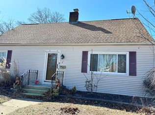 71 Frink St, Chicopee, MA 01020