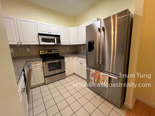 1 Cityview Ln Unit 108, Quincy, MA 02169
