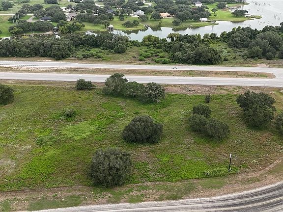 2nd image of 193 N Old Highway 59