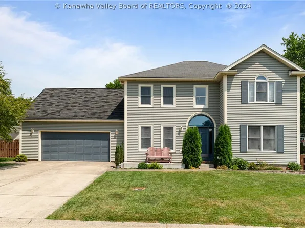 48 Meadowbrook Cir, Hurricane, WV 25526
