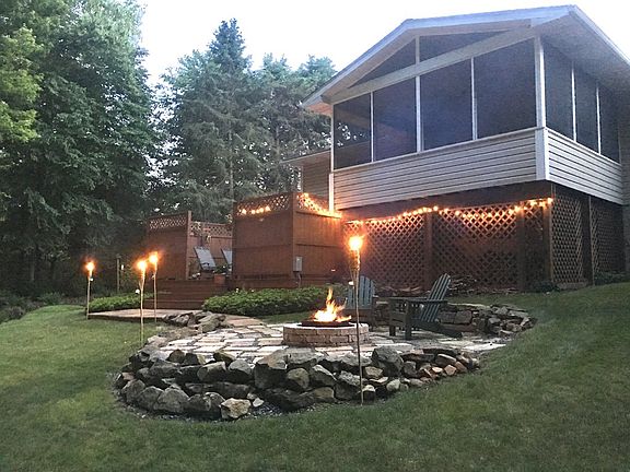 4th image of 428 Woodland Dr