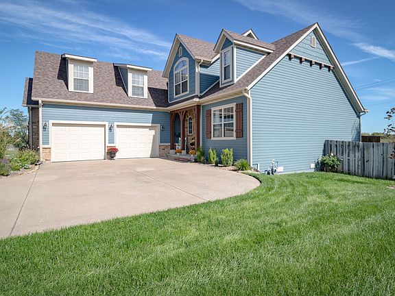 4th image of 3604 N Wakefield Dr
