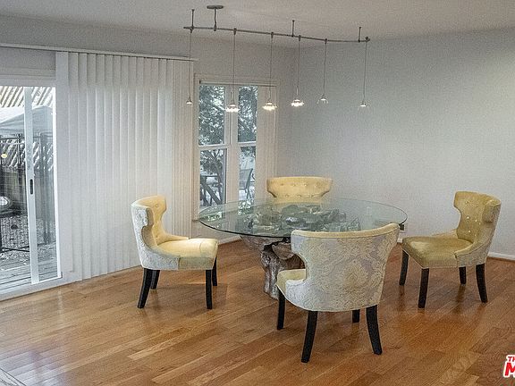 3rd image of 2927 Woodwardia Dr