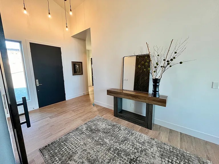 3505 W Friendly Meadow Rd — Photo 17