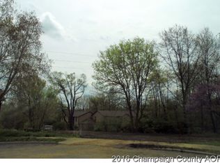 15 Point East Ct, Pekin, IL 61554