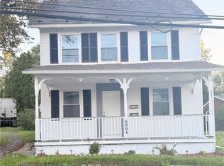 6064 Main St FLOOR 1, Center Valley, PA 18034