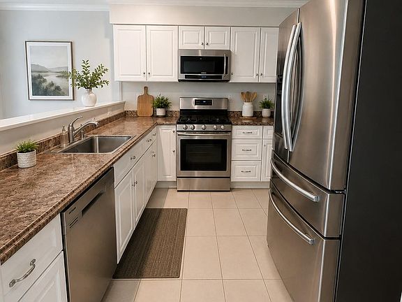 2nd image of 231 McAuliffe Ct