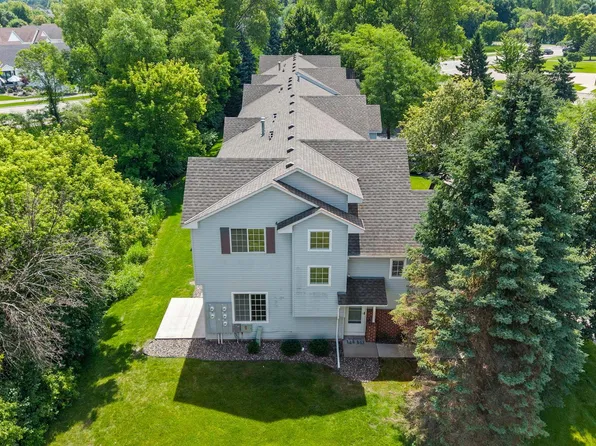 9050 Merrimac Ln N, Maple Grove, MN 55311