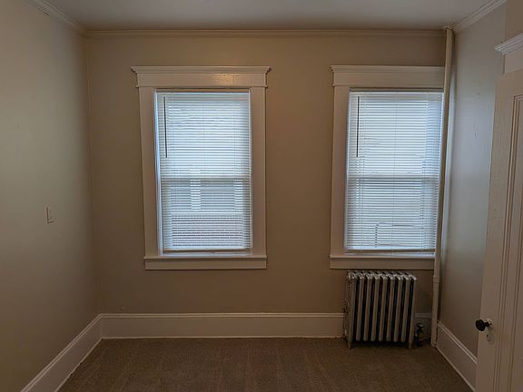 5th image of 125 Main St APT 1