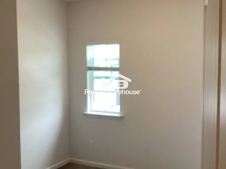 1132 Chastain Dr — Photo 17