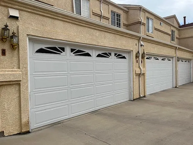 4147 Outlook Blvd #G — Photo 32