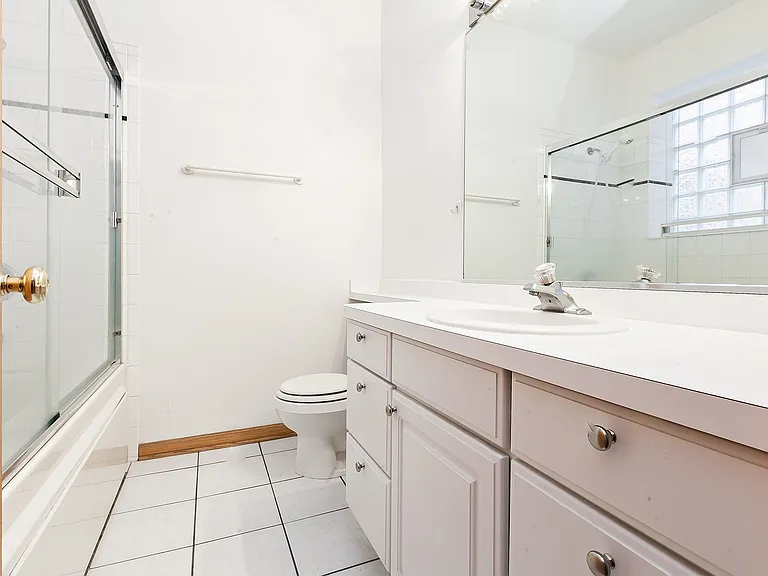 4237 N Kenmore Ave #1N — Photo 10