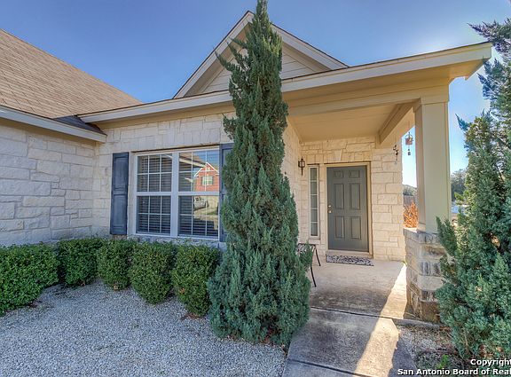 3rd image of 11742 Oakdale Mdw