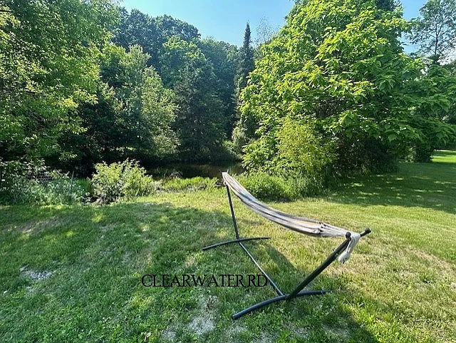 15 Clearwater Rd #8 — Photo 11