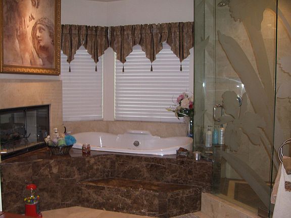 Master Bath with 2 Sided Fireplace