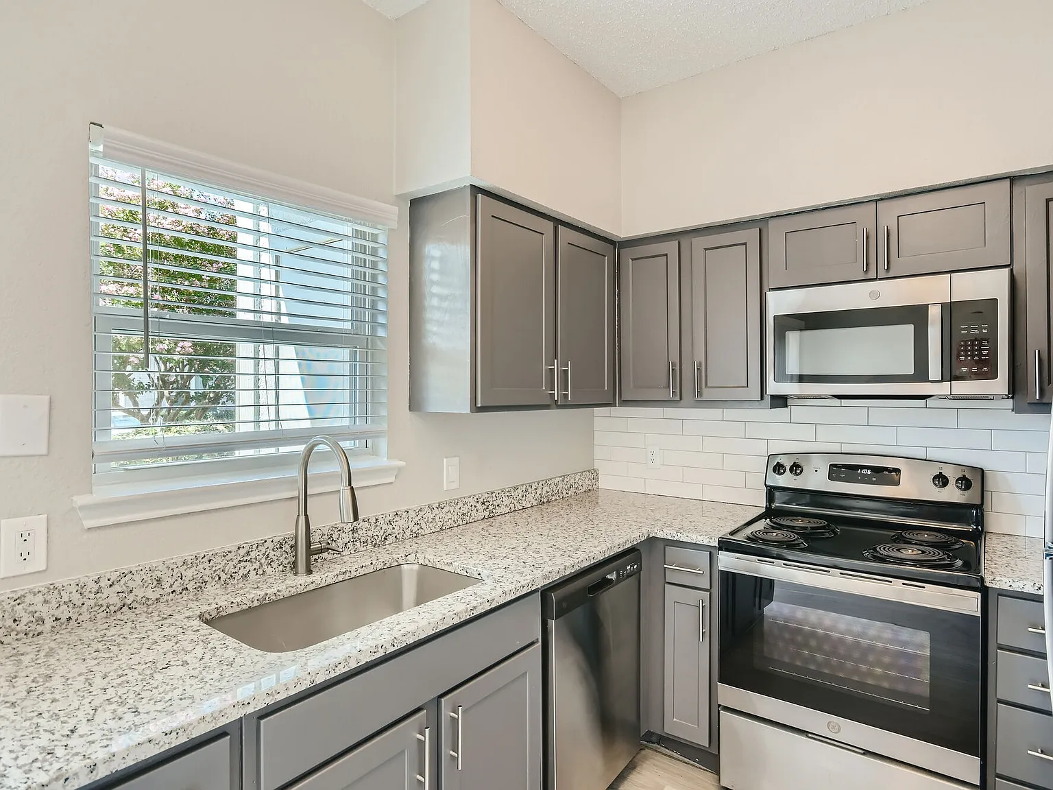 The Tallows Apartments — Photo 2