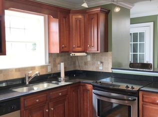 8205 Biggs Rd, Ooltewah, TN 37363