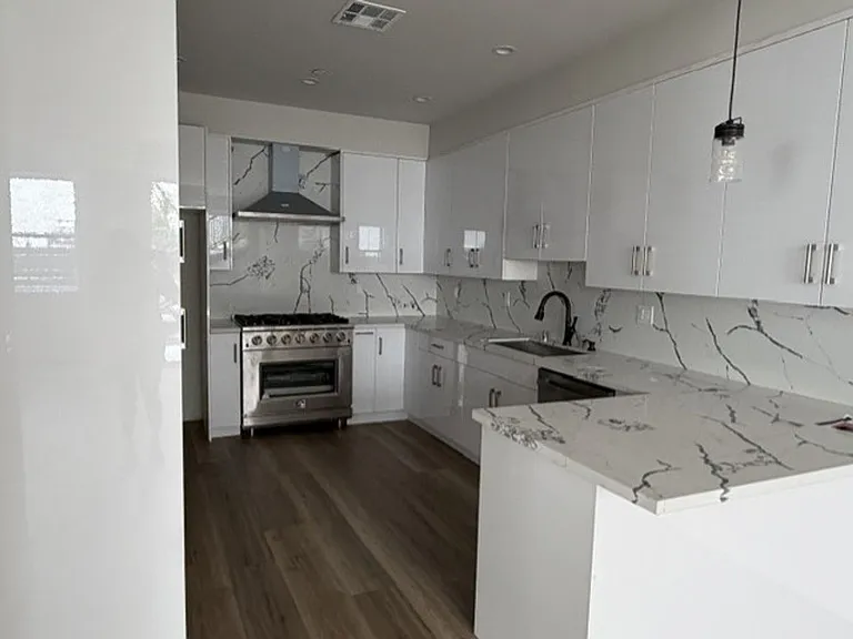 7420 Valaho Ln — Photo 5