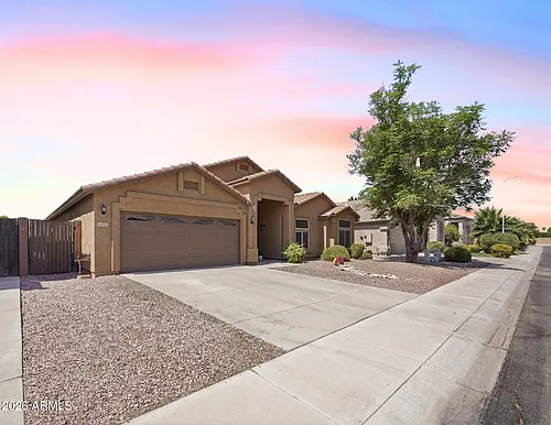 4441 E Cottonwood Ln Photo 1