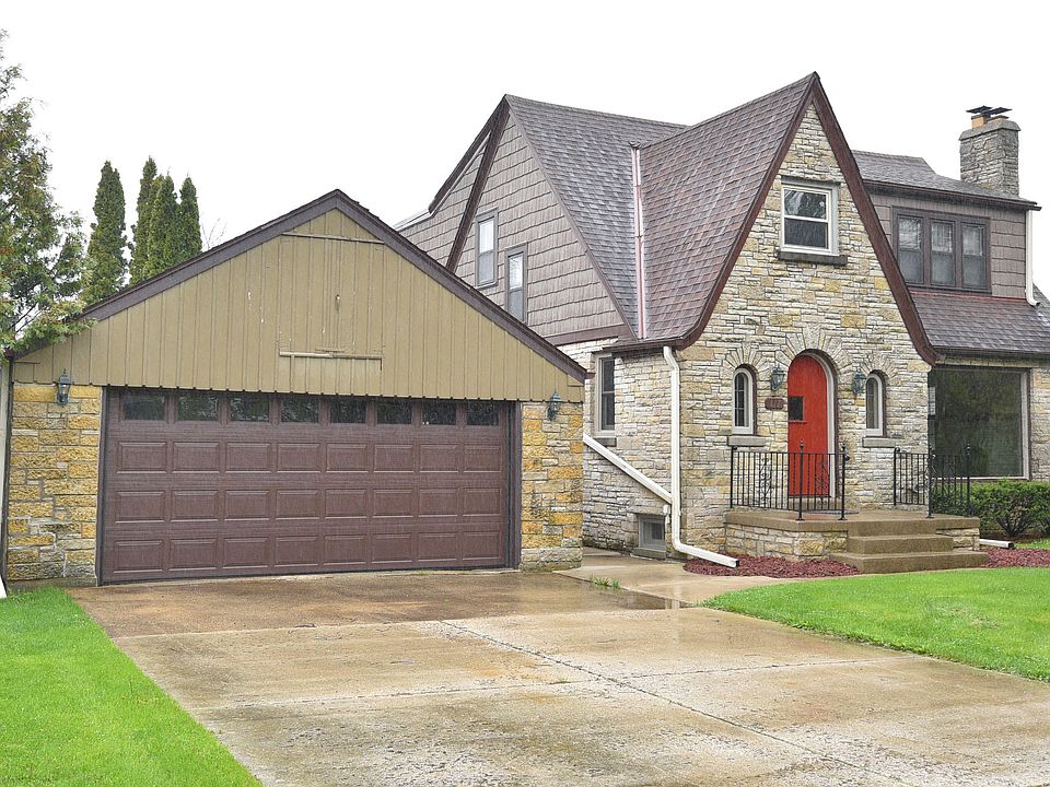 1st image of 317 Riverview Dr