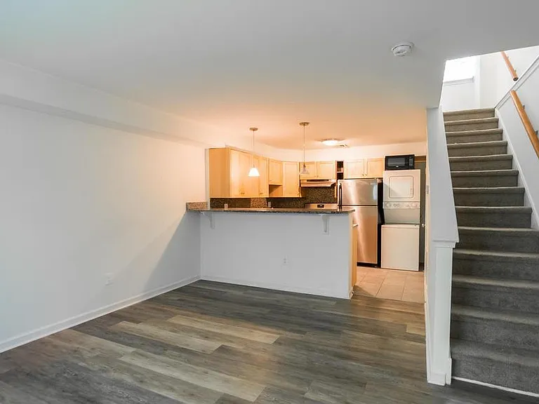 2304 Naudain St #D — Photo 1