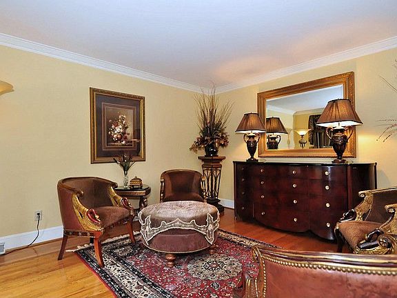 5th image of 4411 Wycombe Ct