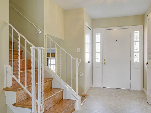 3rd image of 8519 Pappas Way