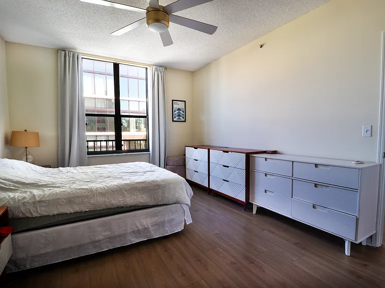 630 Sapodilla Ave #333 — Photo 2