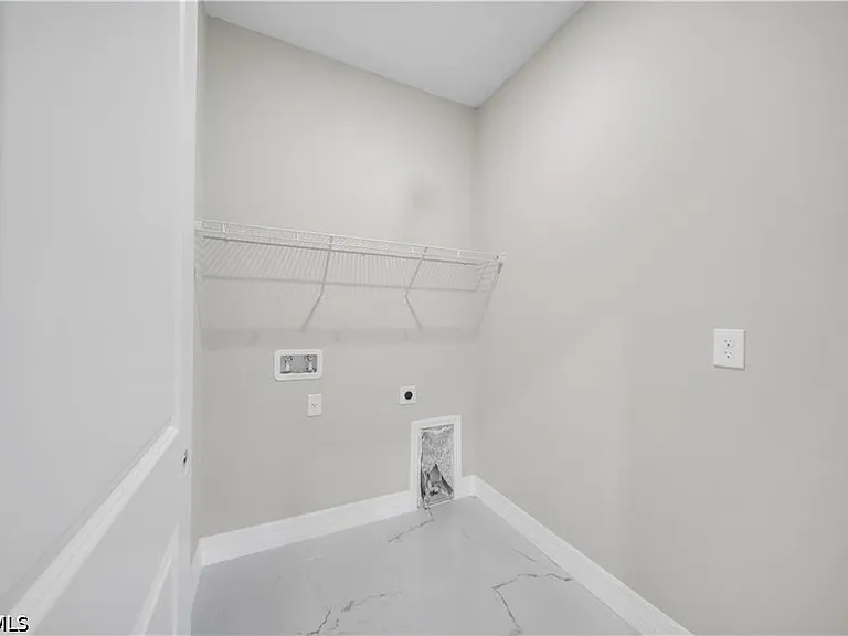 543 McArthur Blvd — Photo 6