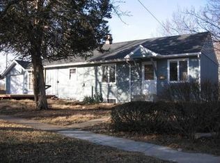 200 Forest Dr, Fairfield, IA 52556