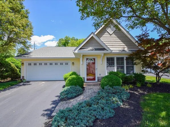 5202 Bradford Cir, Roanoke, VA 24018