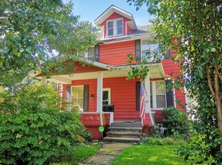 28 Madison St, Glouster, OH