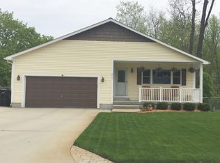 655 Sherry Dr, Lake Orion, MI