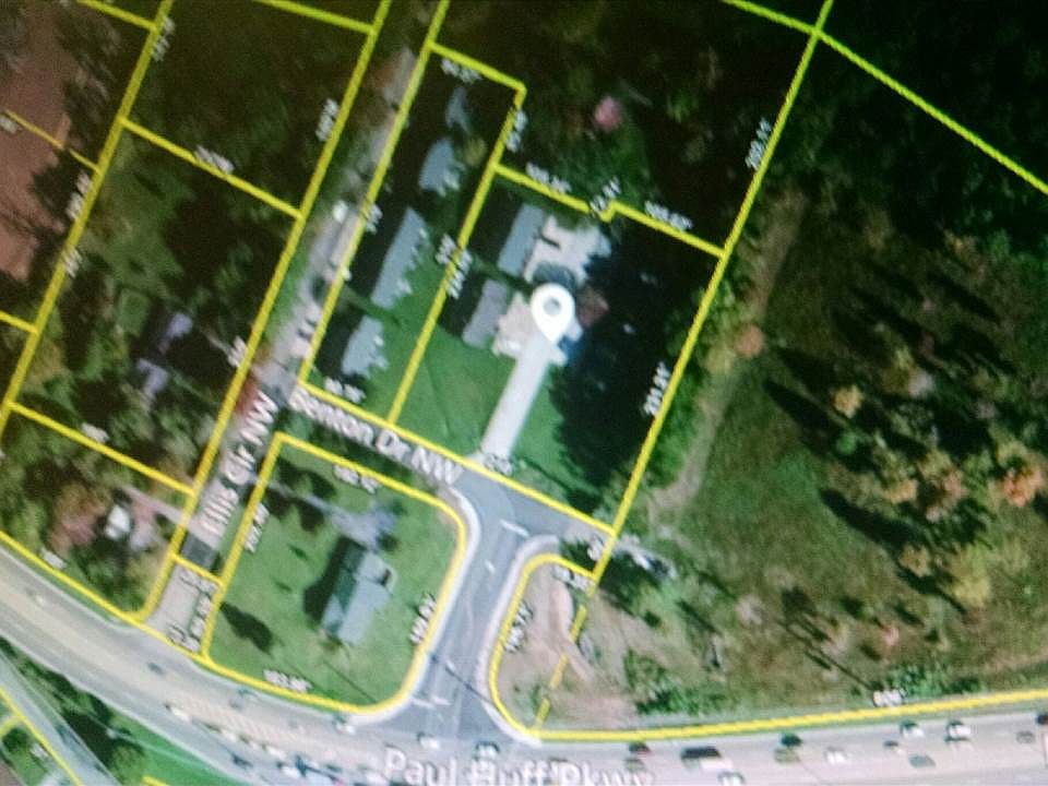1st image of 1100 Benton Dr NW