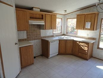 3rd image of 14336 Goliad Dr