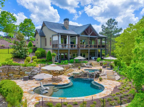 1644 Currahee Club Dr, Toccoa, GA 30577